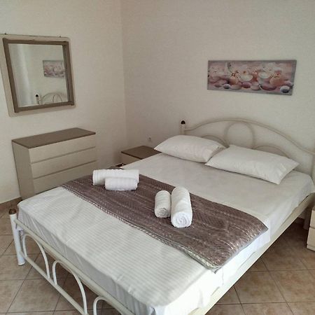 Iraklitsa Bay Apartment Nea Iraklitsa 外观 照片