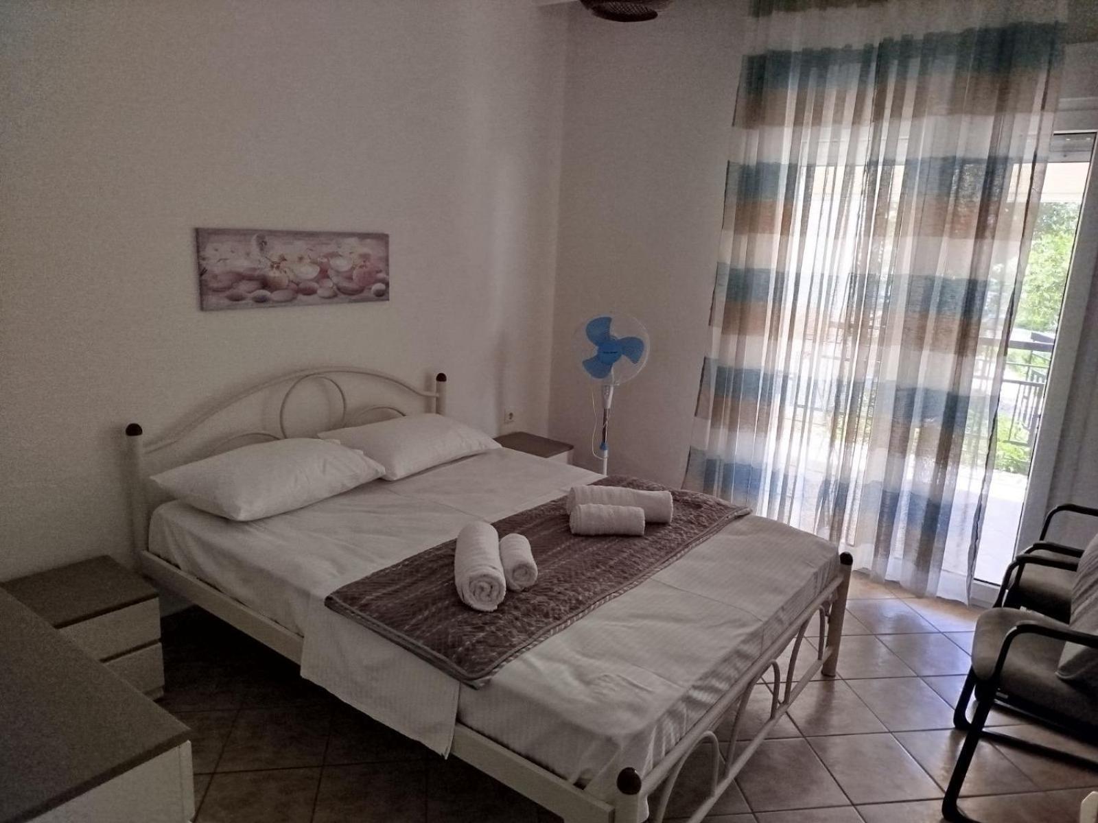 Iraklitsa Bay Apartment Nea Iraklitsa 外观 照片